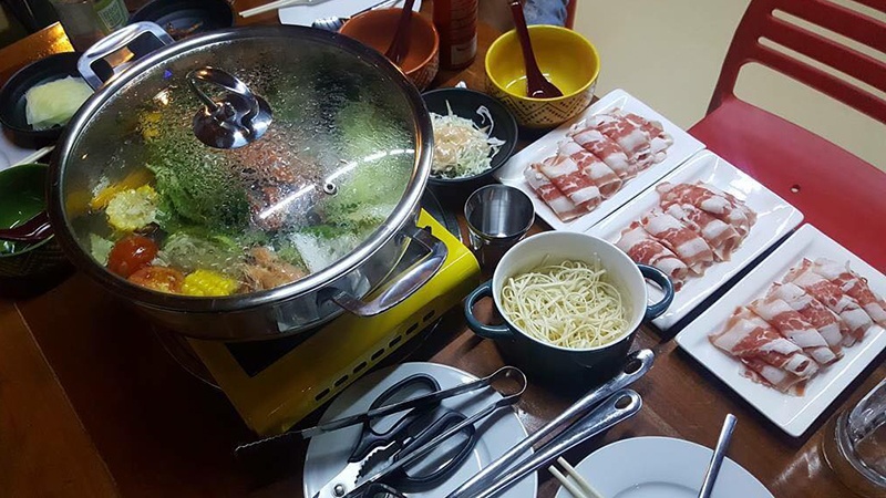 Yoo´s panga restaurante Panglao