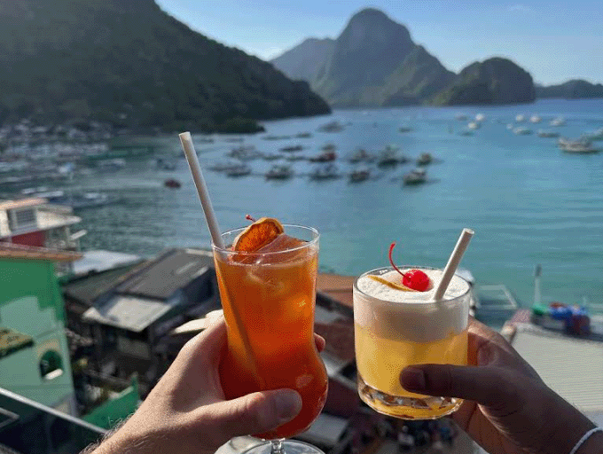 pieceofsky Piece of sky rooftop en El Nido